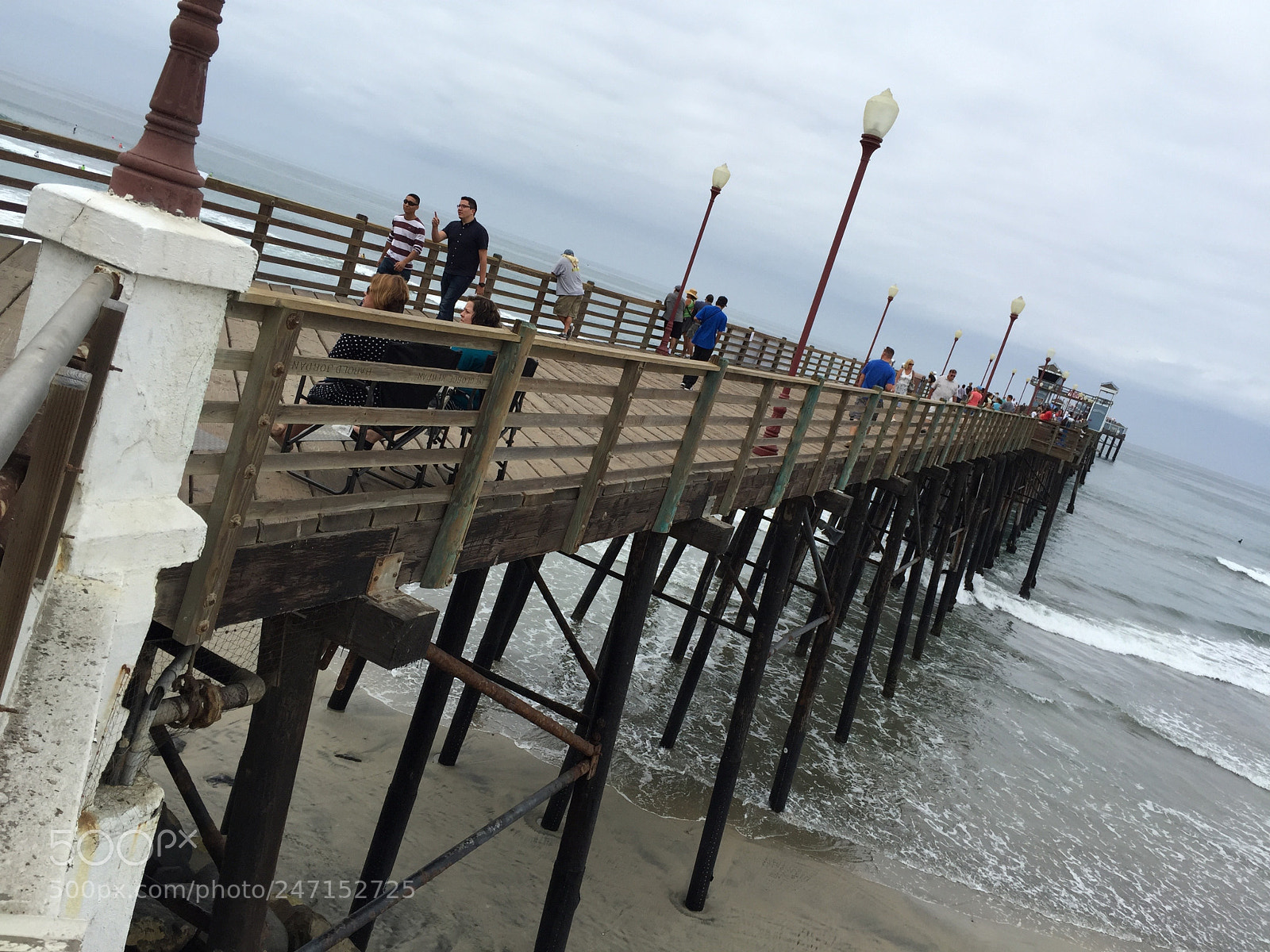 Apple iPhone 6 sample photo. Pier photography