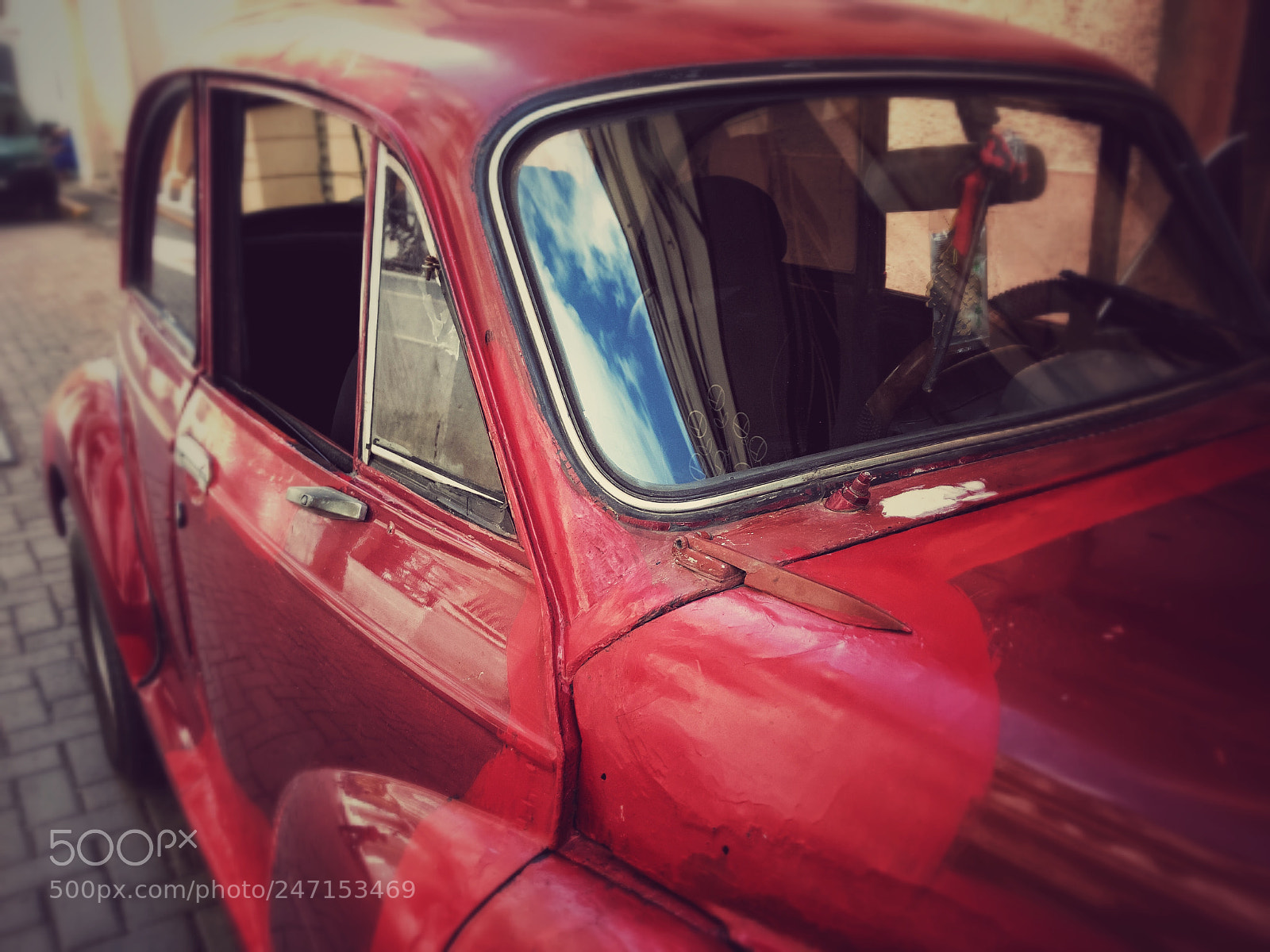 Apple iPhone 7 Plus sample photo. Car photography