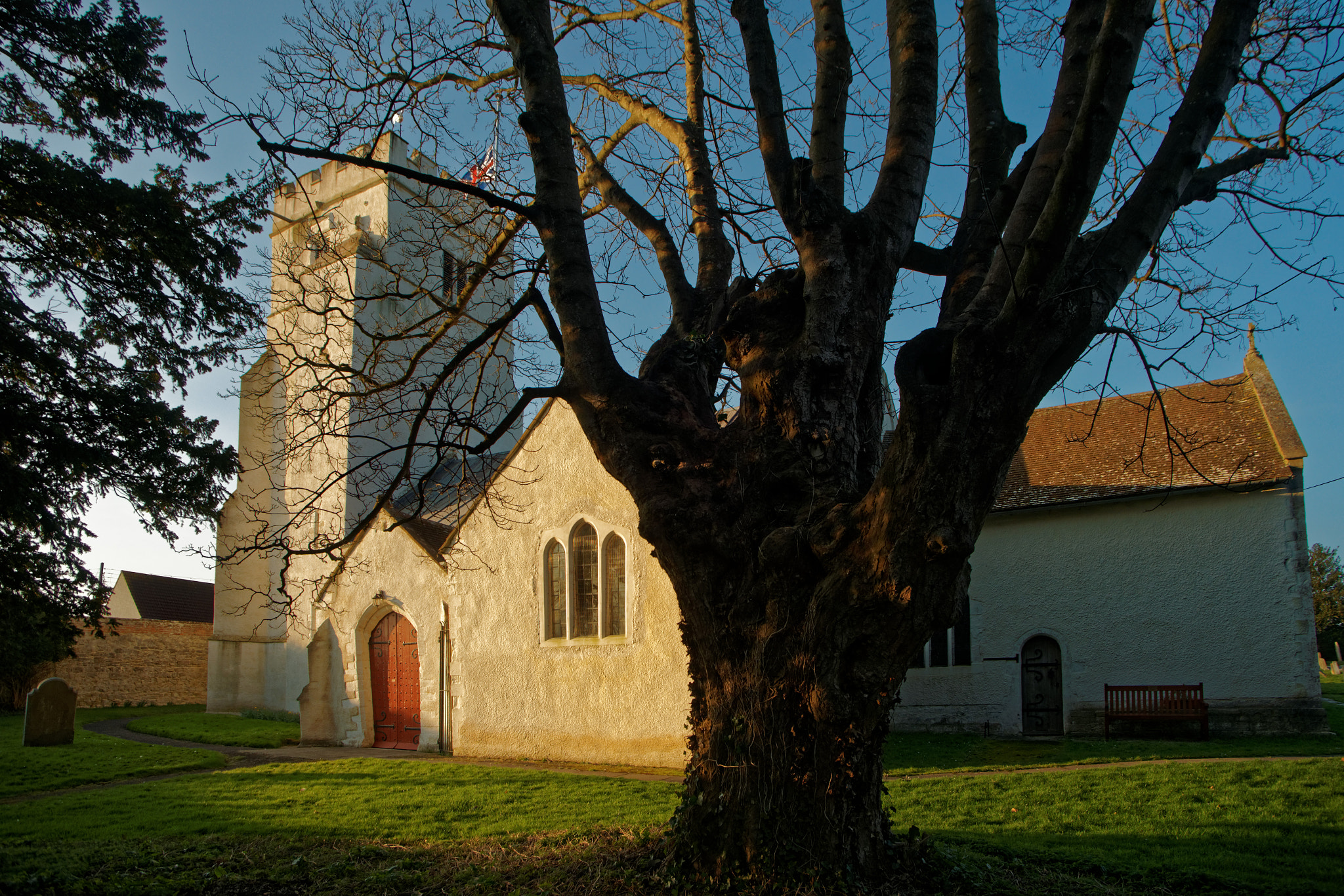 Soligor 19-35mm F3.5-4.5 sample photo. Local church photography