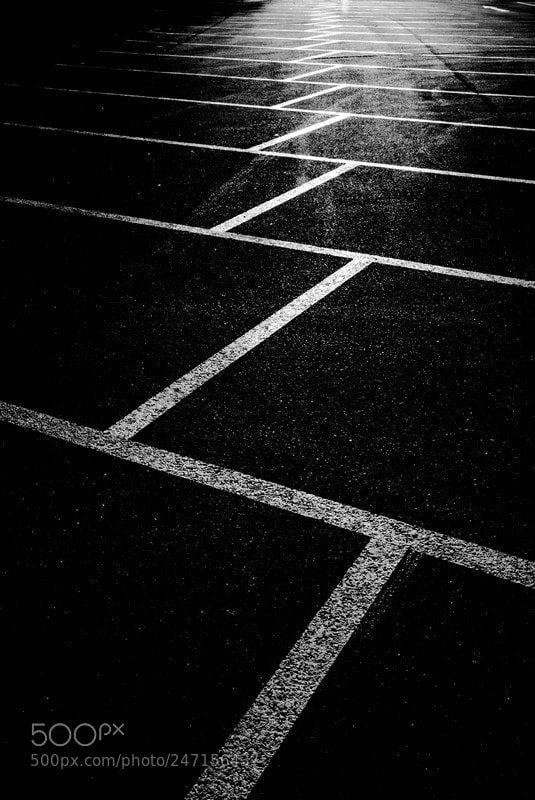 Pentax K10D sample photo. Linien lines lignes linee photography