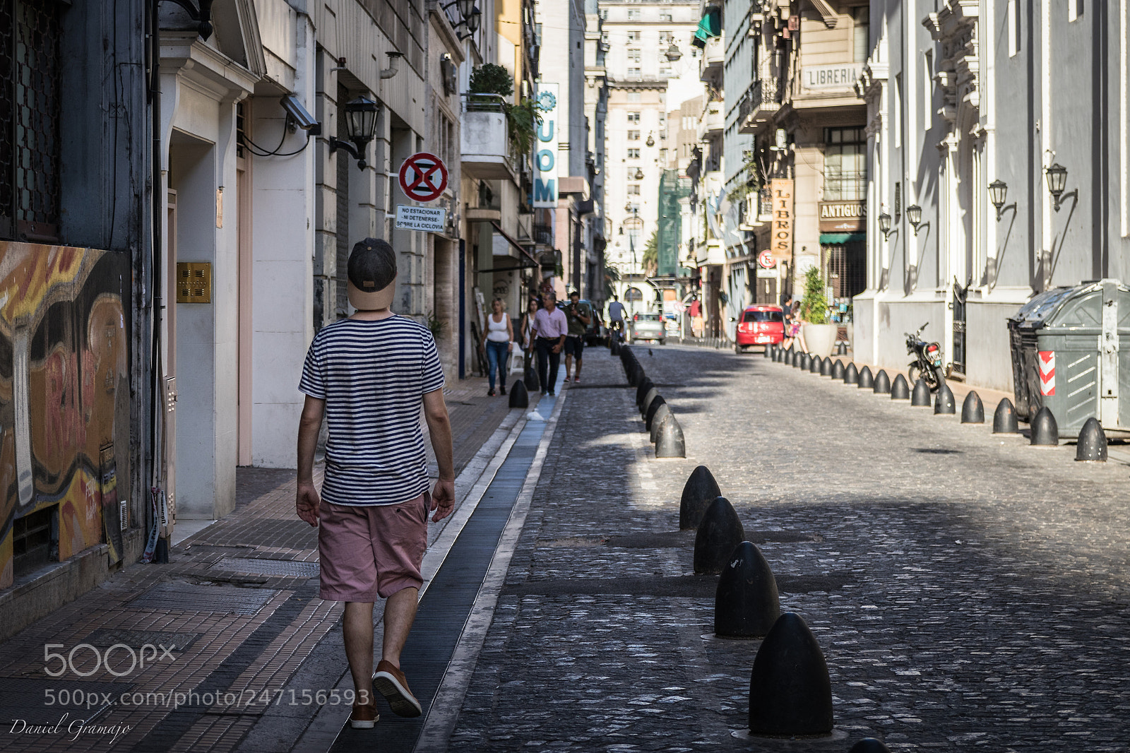 Canon EOS 80D sample photo. The walk photography