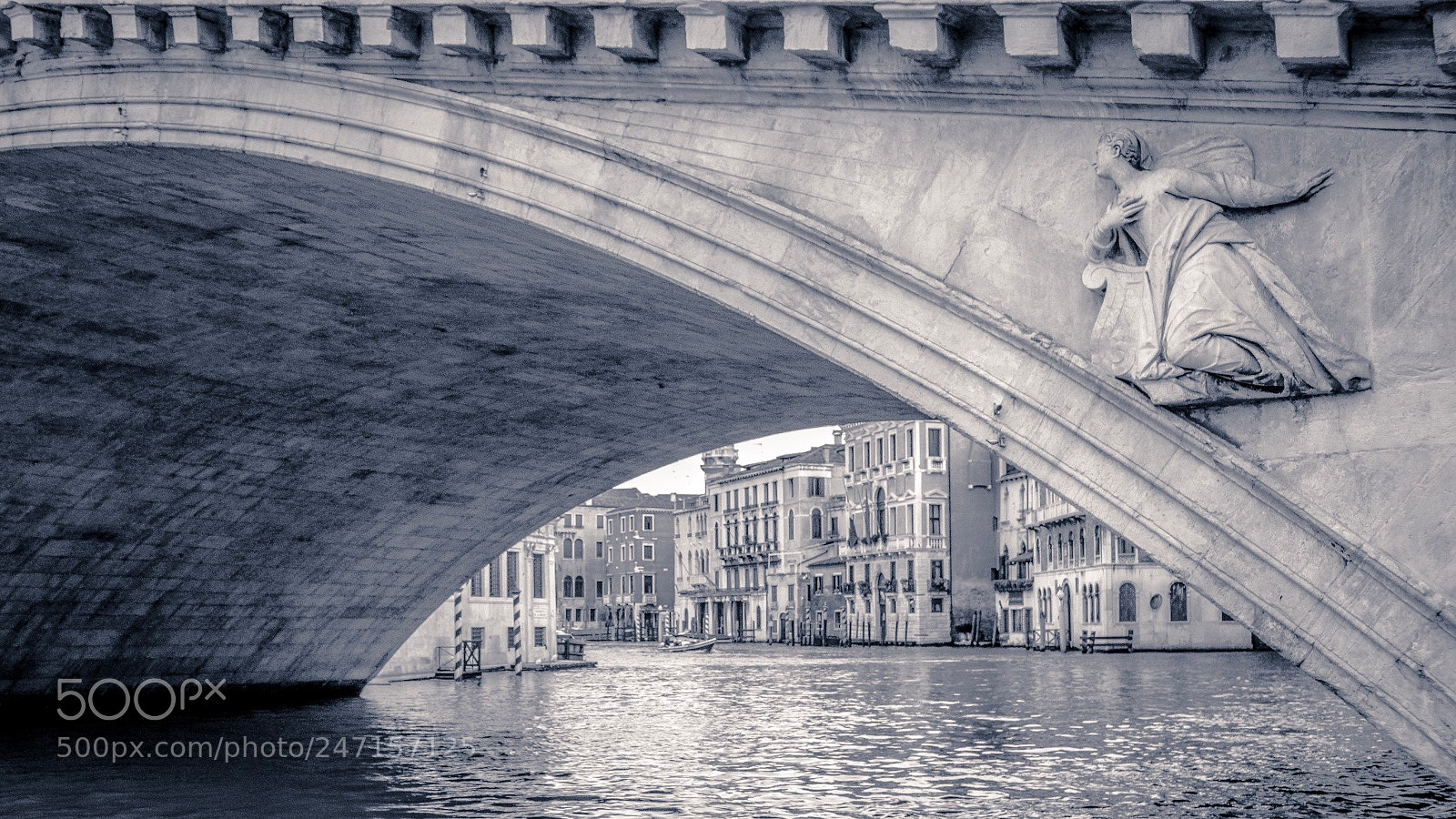 Sony a6500 sample photo. Venice - under the photography