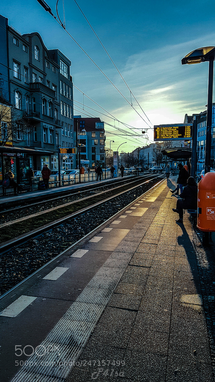 Samsung Galaxy S7 sample photo. Bvg pm winter photography