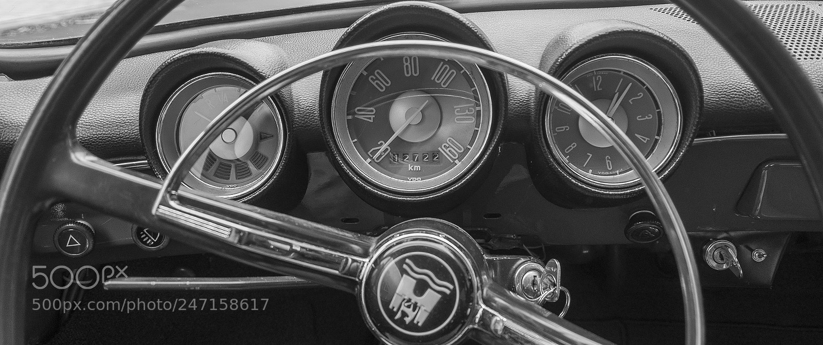 Pentax K-5 IIs sample photo. Volkswagen fastback 1600tl photography