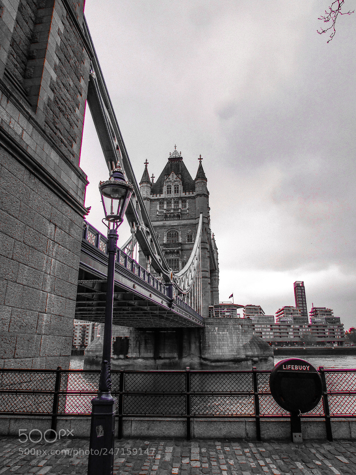 Canon PowerShot SX400 IS sample photo. Study on tower bridge photography