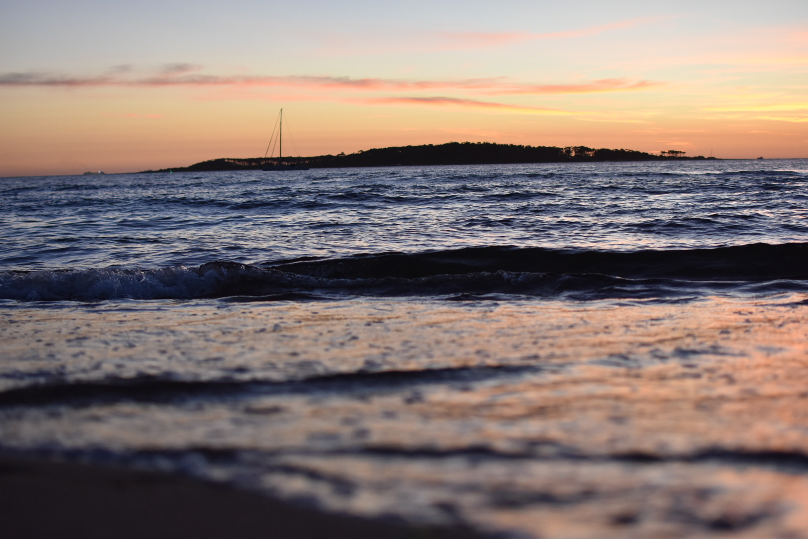 Nikon AF-S DX Nikkor 35mm F1.8G sample photo. [] photography