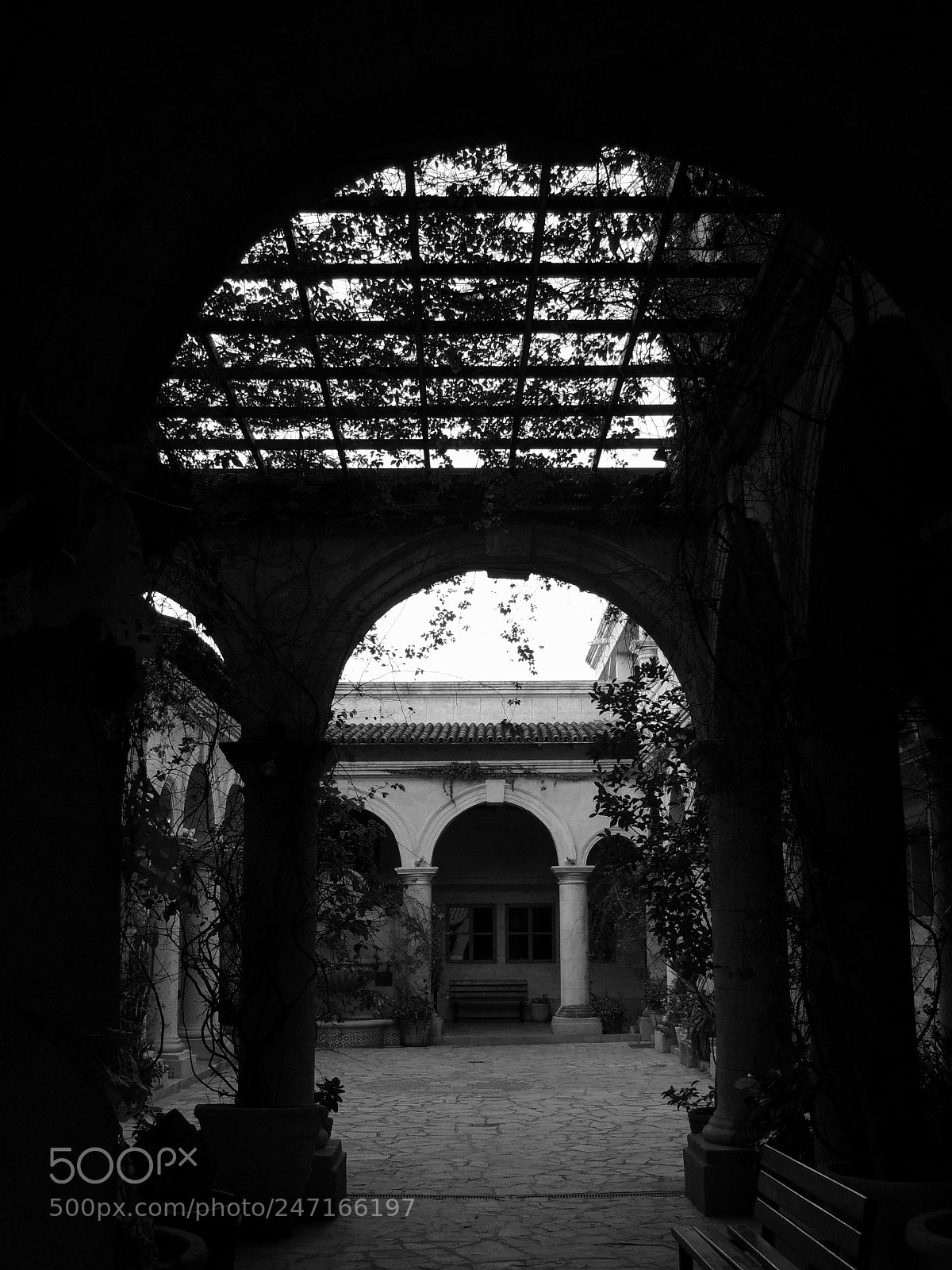 Nikon Coolpix P510 sample photo. Atrium photography