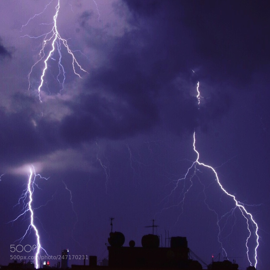 Nikon D7200 sample photo. Lightning beauty! photography