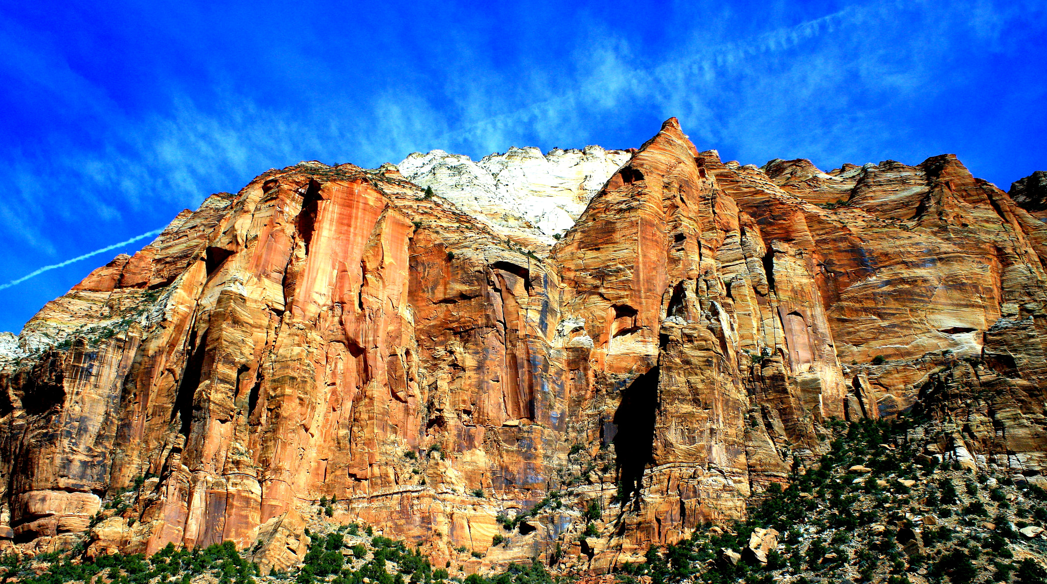 Canon EOS 1000D (EOS Digital Rebel XS / EOS Kiss F) sample photo. Rock mountain photography