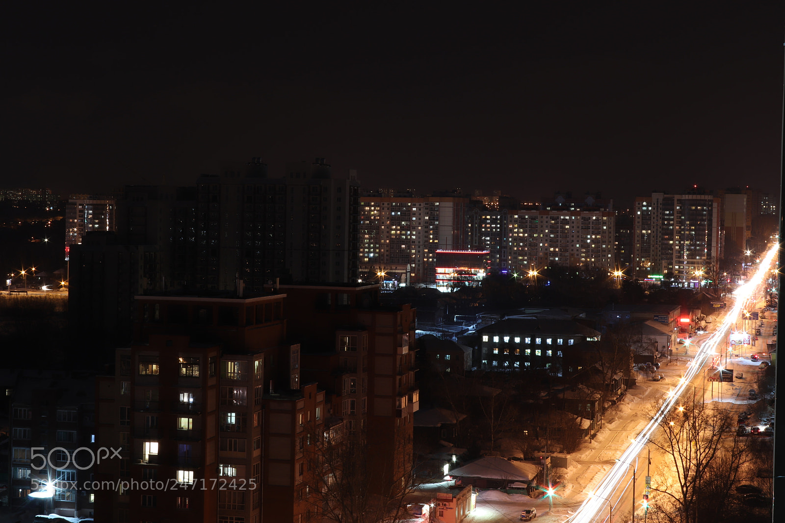 Canon EOS 200D (EOS Rebel SL2 / EOS Kiss X9) sample photo. Long exposure rush hour photography