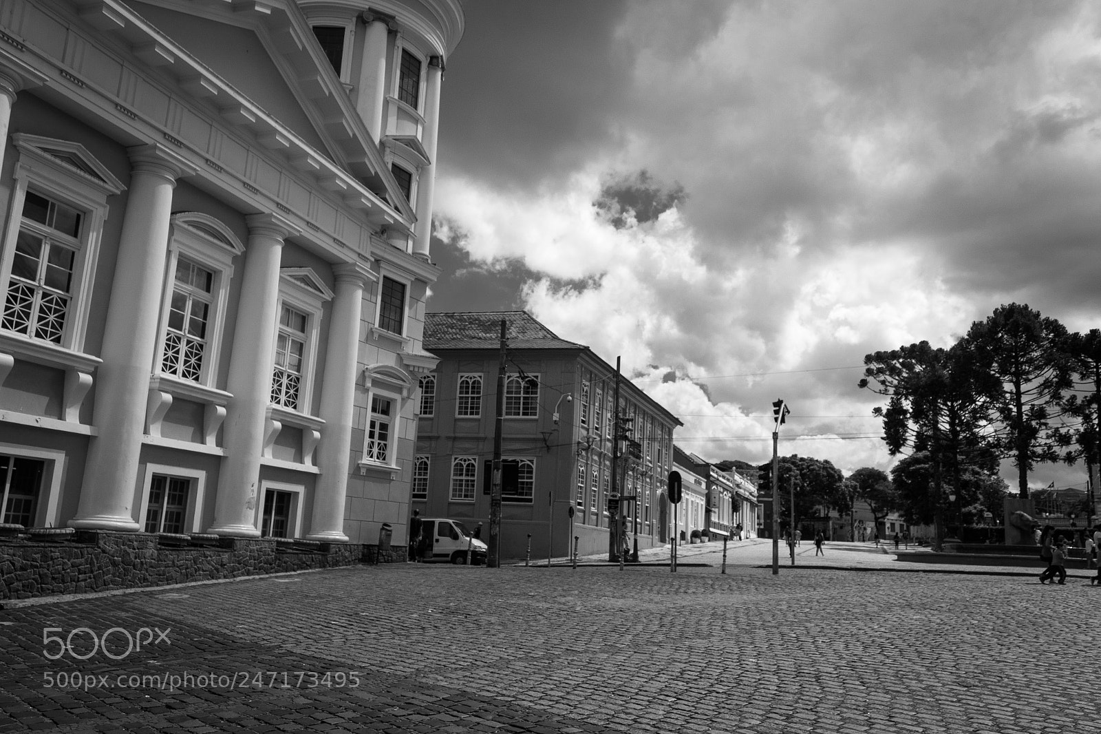 Canon EOS 1300D (EOS Rebel T6 / EOS Kiss X80) sample photo. Largo da ordem photography