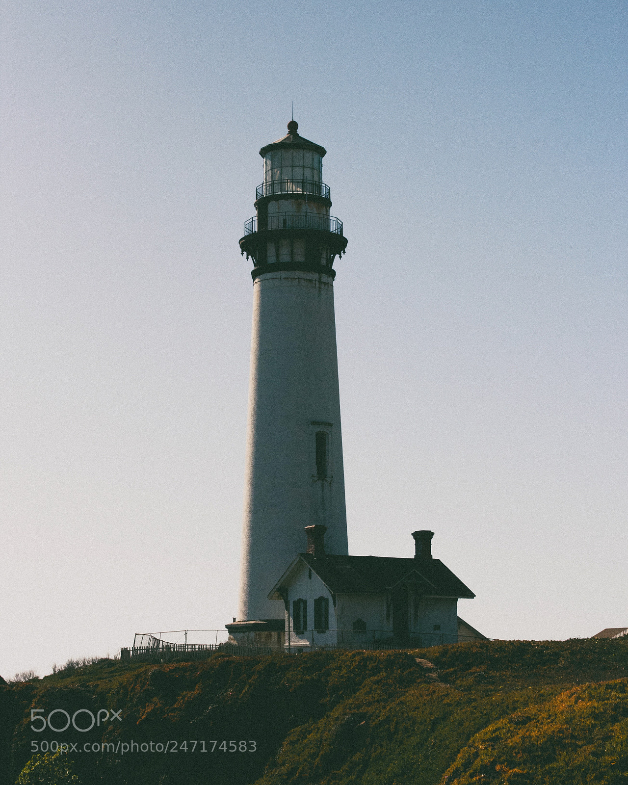 Canon EOS 1300D (EOS Rebel T6 / EOS Kiss X80) sample photo. Pigeon point lighthouse photography