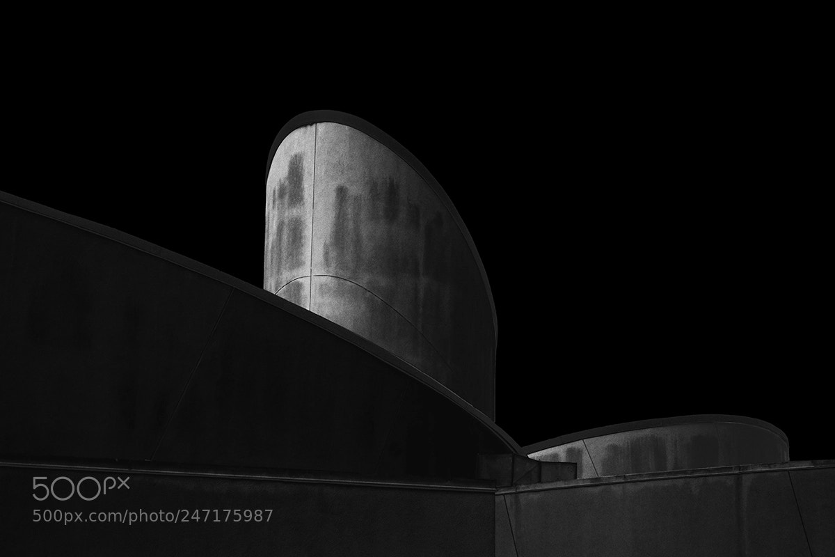 Fujifilm X-T2 sample photo. Back side church web photography