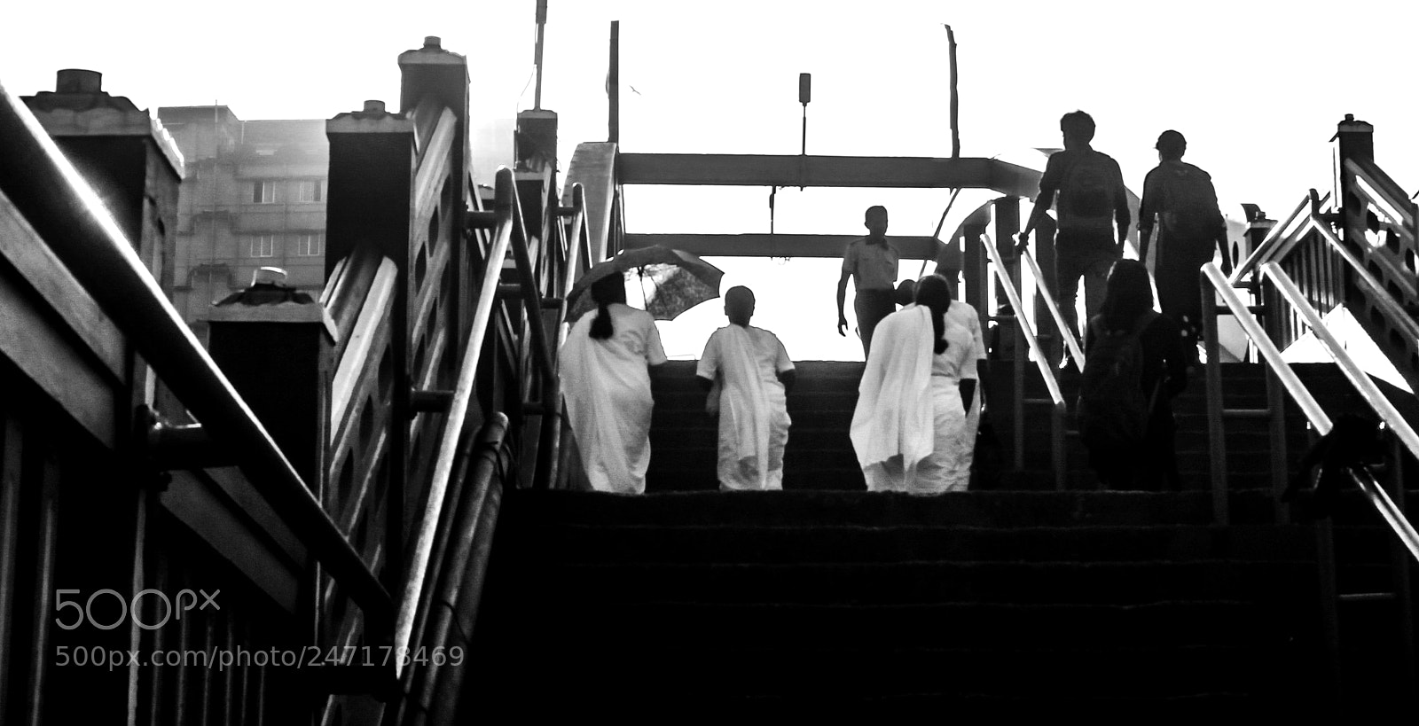 Canon EOS 1100D (EOS Rebel T3 / EOS Kiss X50) sample photo. Bridge to the heavens photography