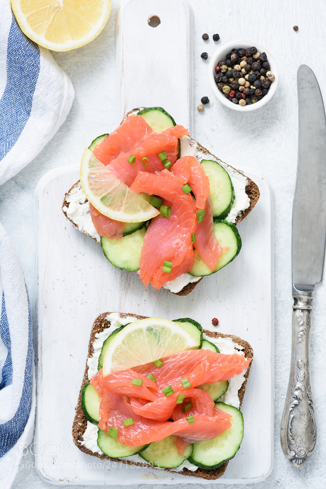 Nikon D810 sample photo. Smoked salmon, cream cheese photography
