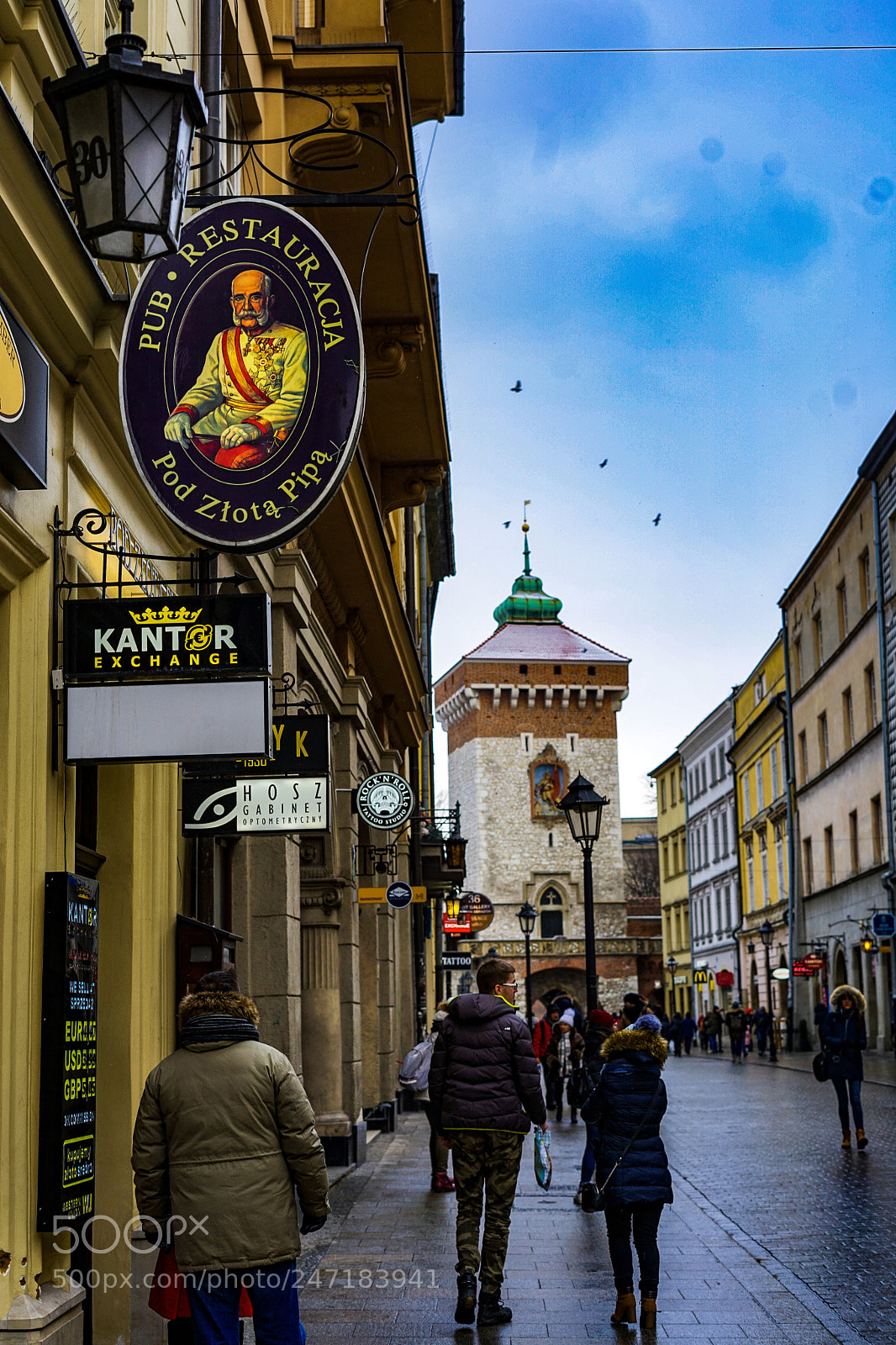Sony a7 II sample photo. Rainy...floriańska street? photography