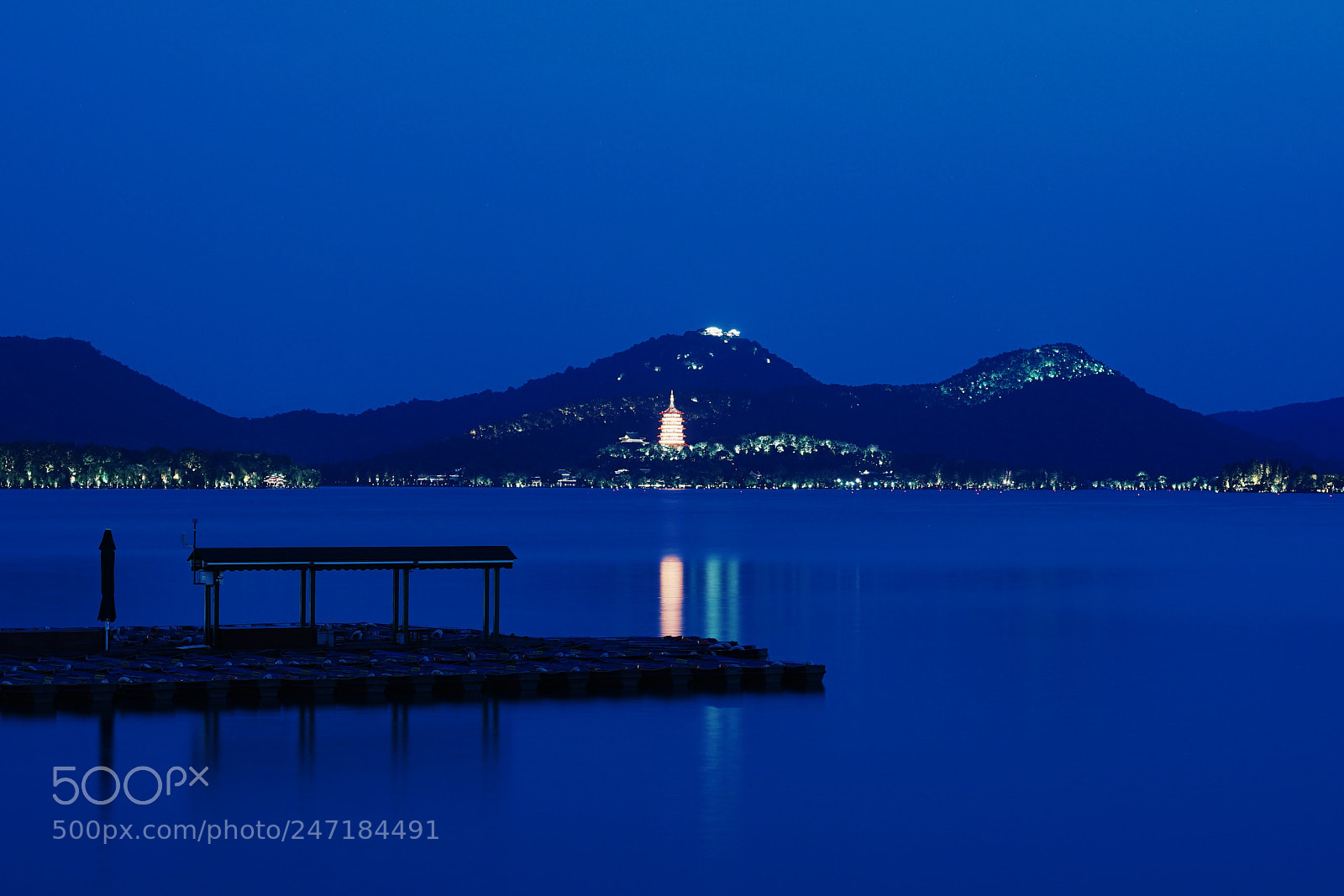 Sony a7 II sample photo. Overlook photography