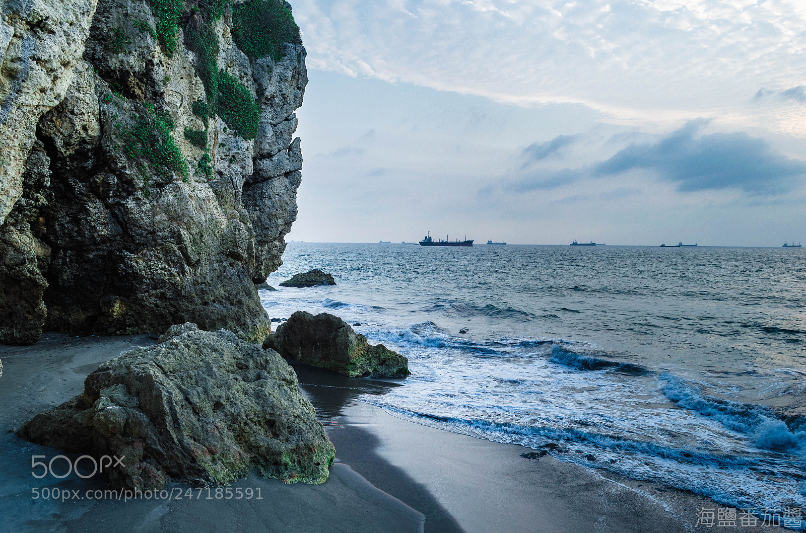 Nikon D5100 sample photo. Kaohsiung cijin rocky shore photography