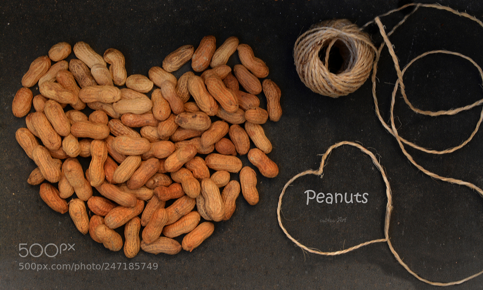 Nikon D5200 sample photo. Peanuts photography