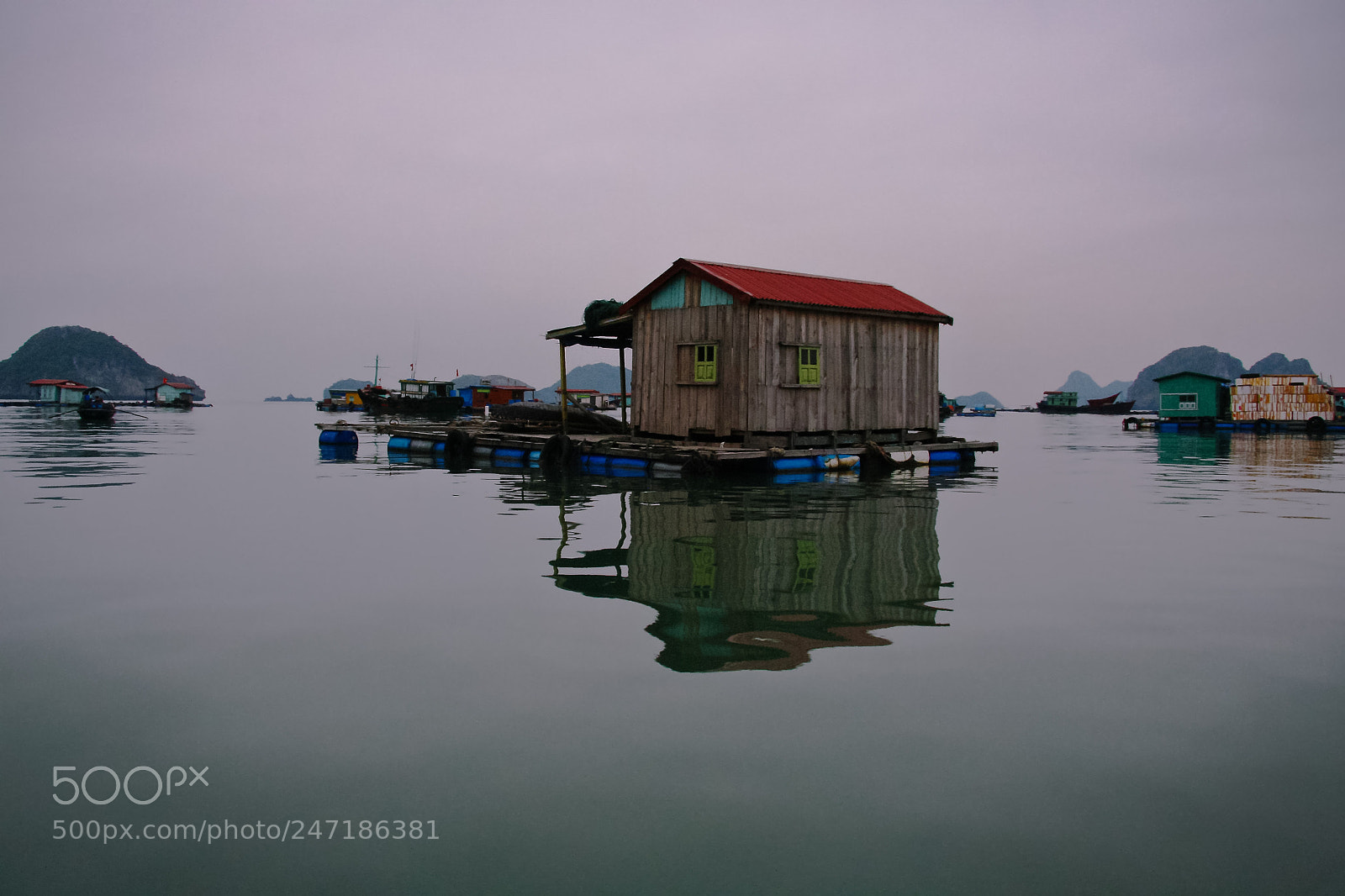Canon EOS 40D sample photo. Floating village photography