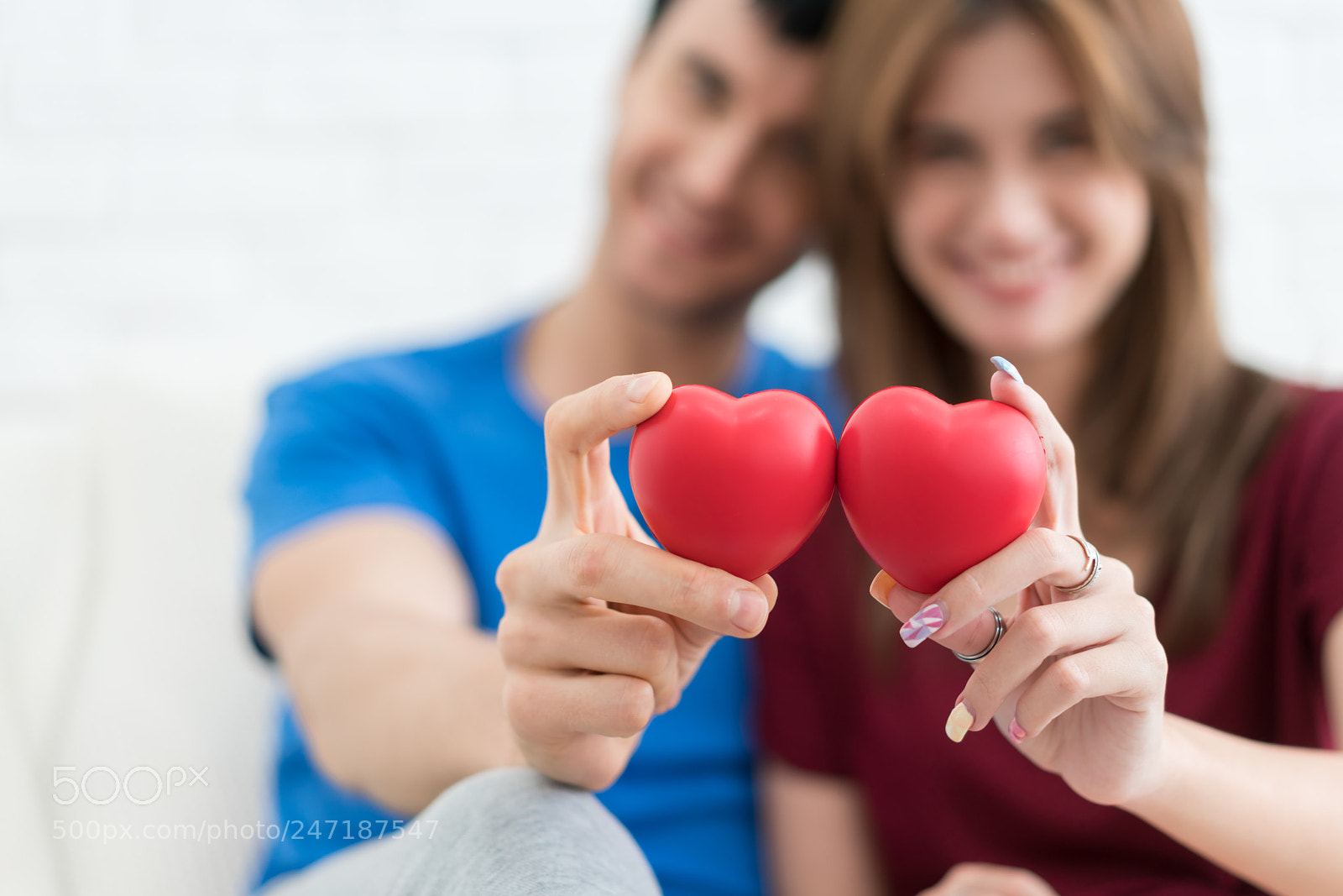 Sony a7R II sample photo. Cute couple sitting holding photography