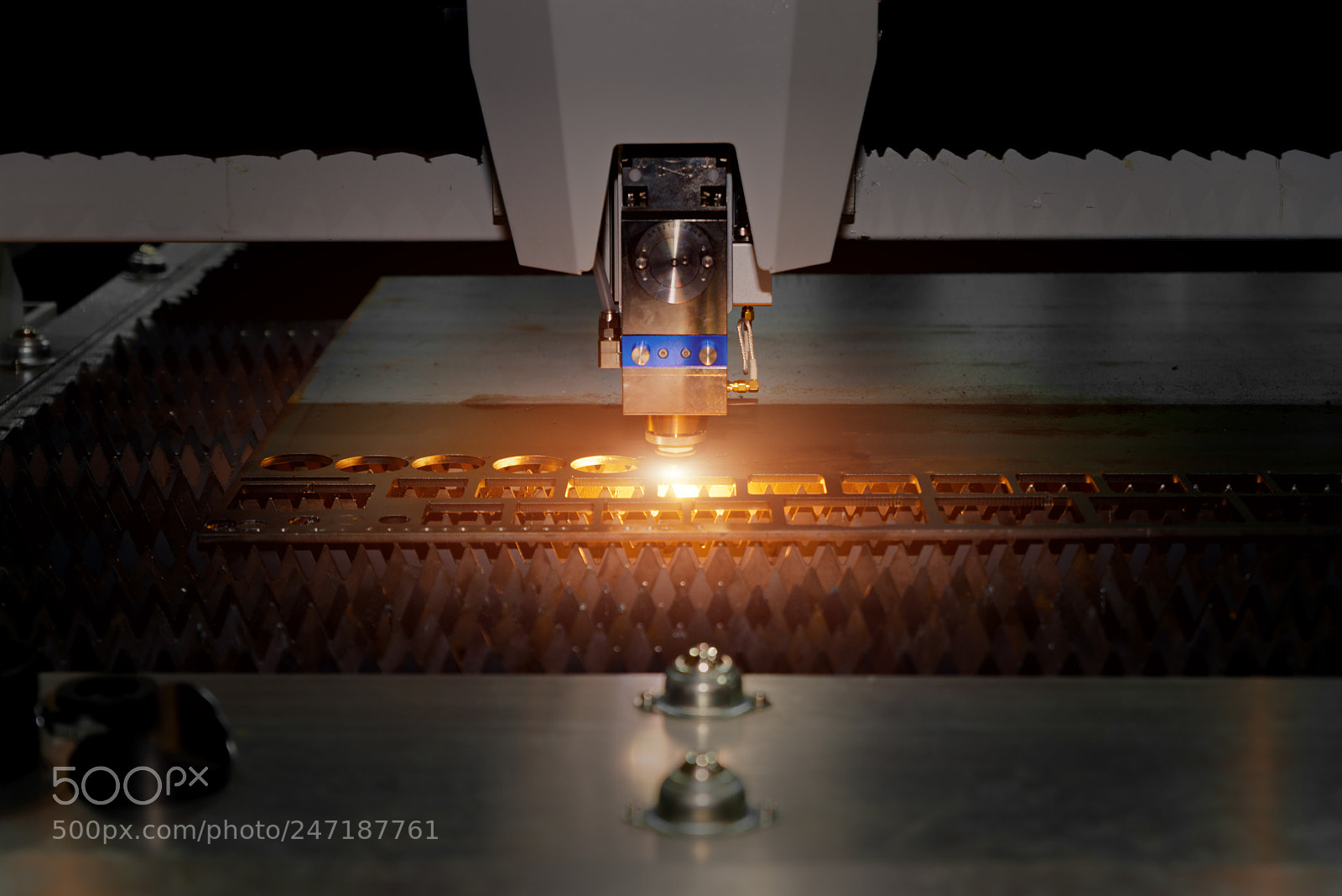 Nikon D800 sample photo. High precision cnc gas photography