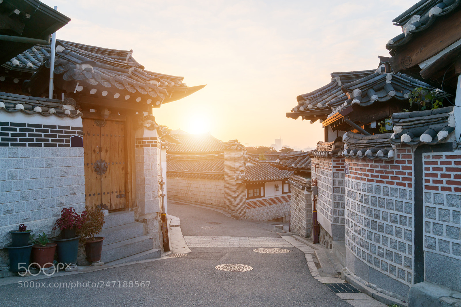 Sony a7R II sample photo. Traditional korean style architecture photography