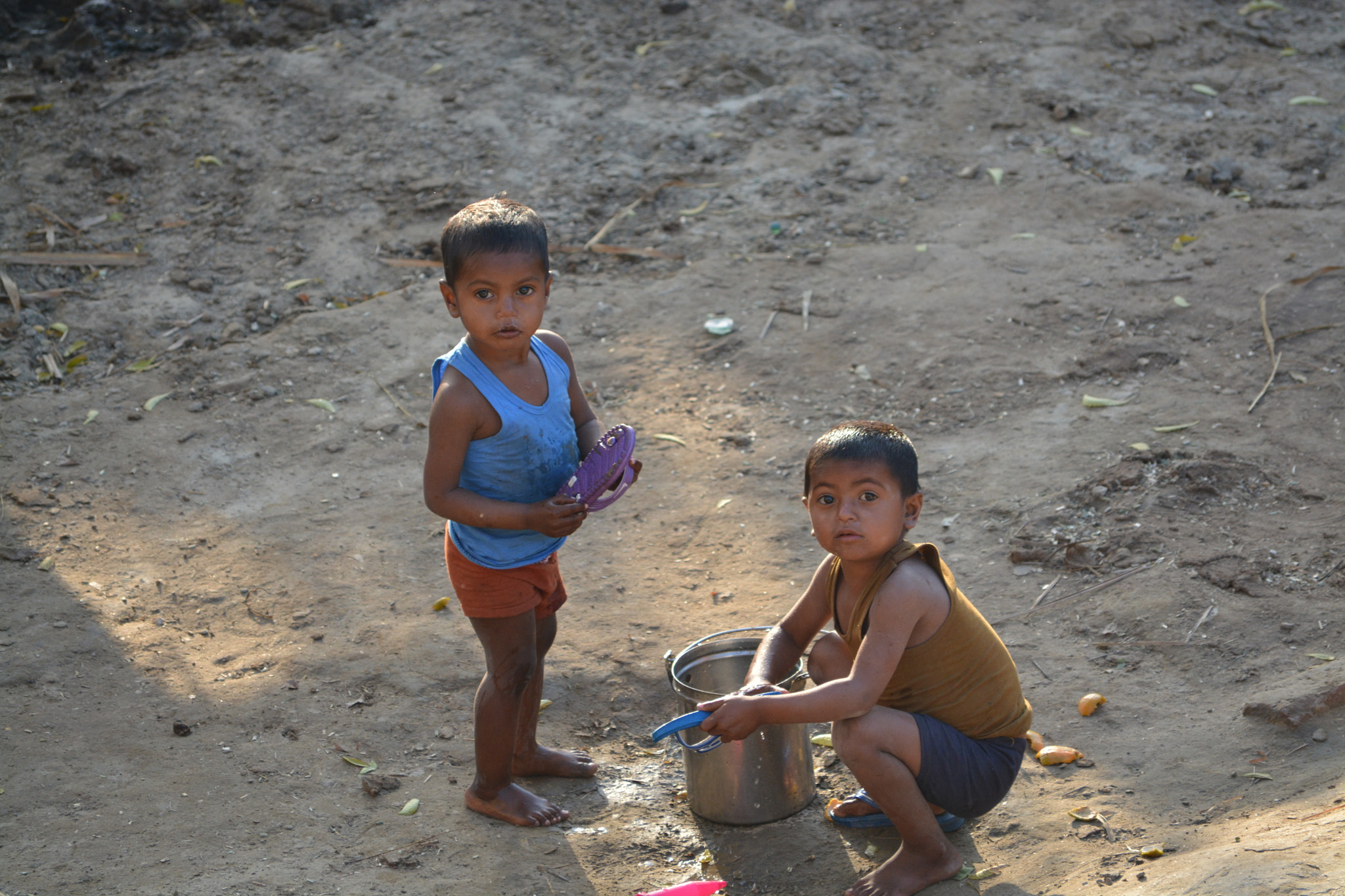 Nikon D5200 sample photo. Poor children's photography