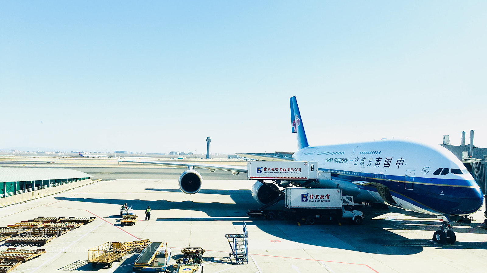 Apple iPhone 6s sample photo. 飞机✈️ photography