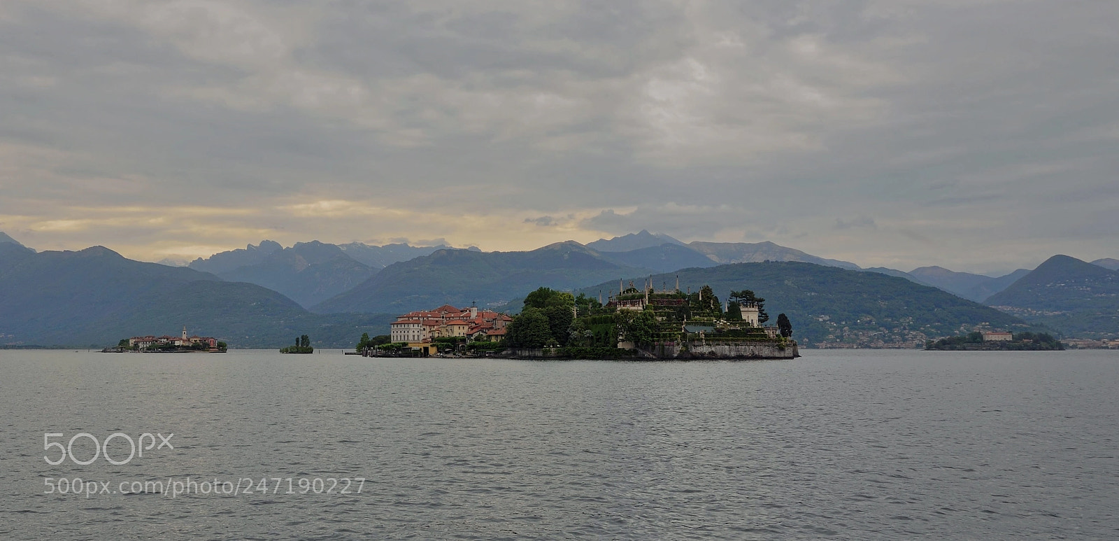 Nikon D5100 sample photo. Lac majeur iles borrom photography