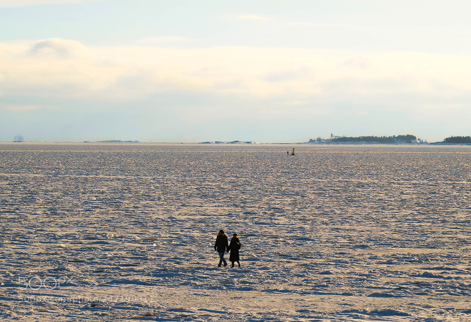 Canon EOS M3 sample photo. Afternoon stroll on ice photography