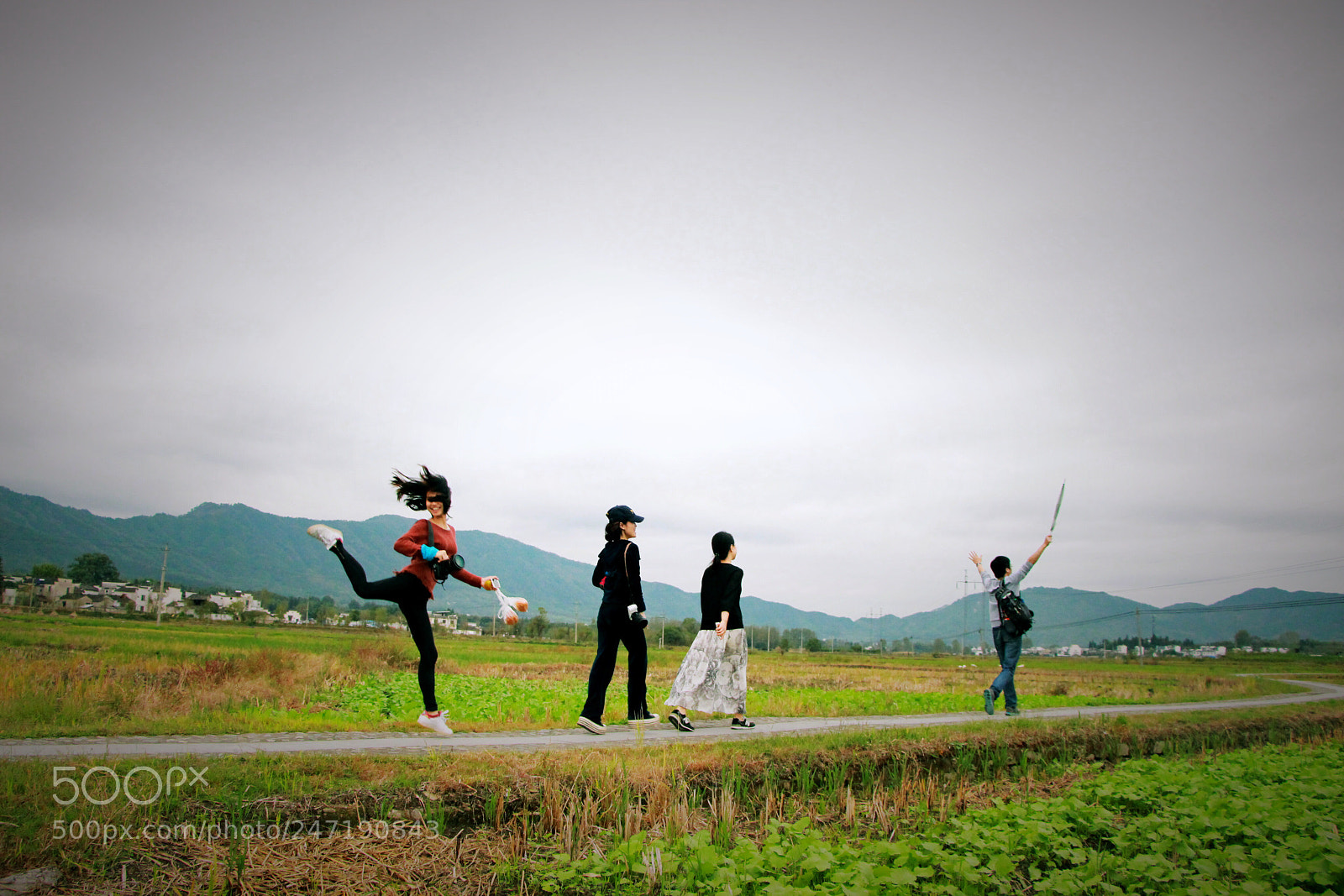 Canon EOS 700D (EOS Rebel T5i / EOS Kiss X7i) sample photo. 暮归 photography