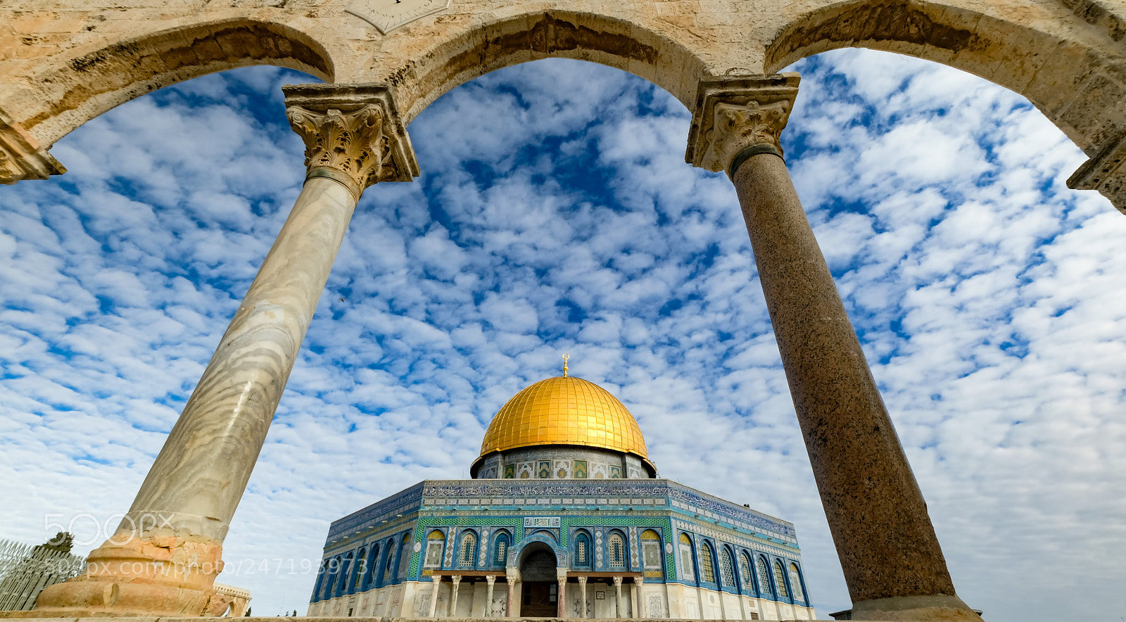 Fujifilm X-T2 sample photo. Middle eastern gate photography