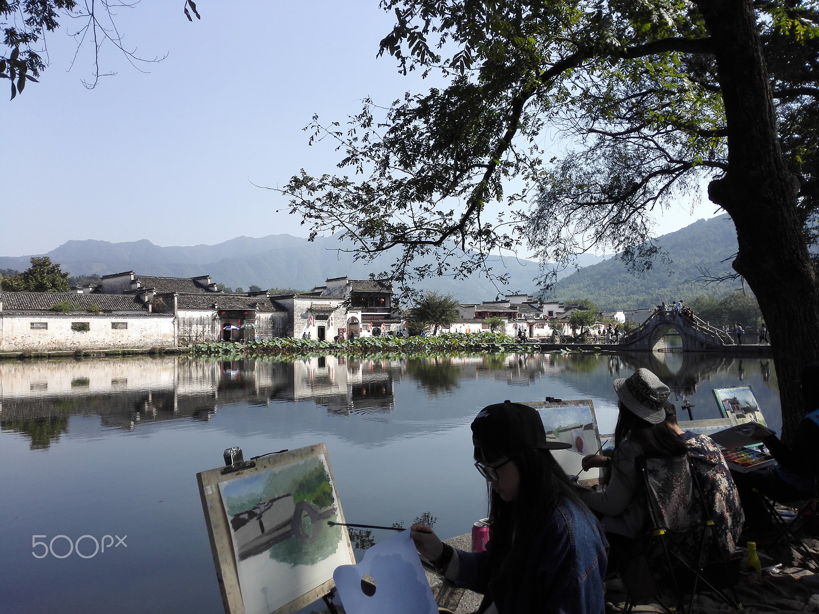 HUAWEI H60-L01 sample photo. Hongcun town corner宏村 photography