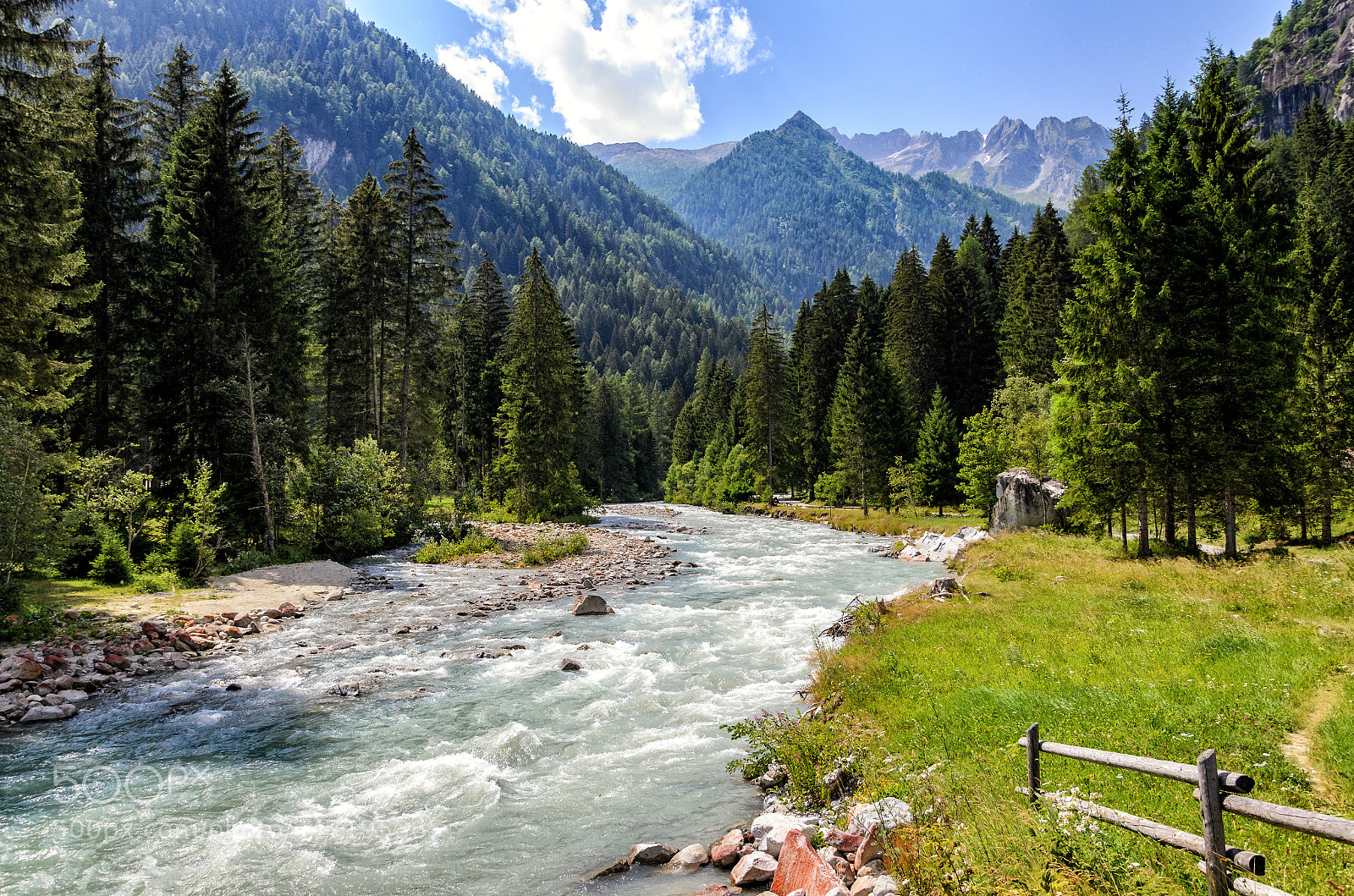 Nikon D5100 sample photo. Panoramicriver photography