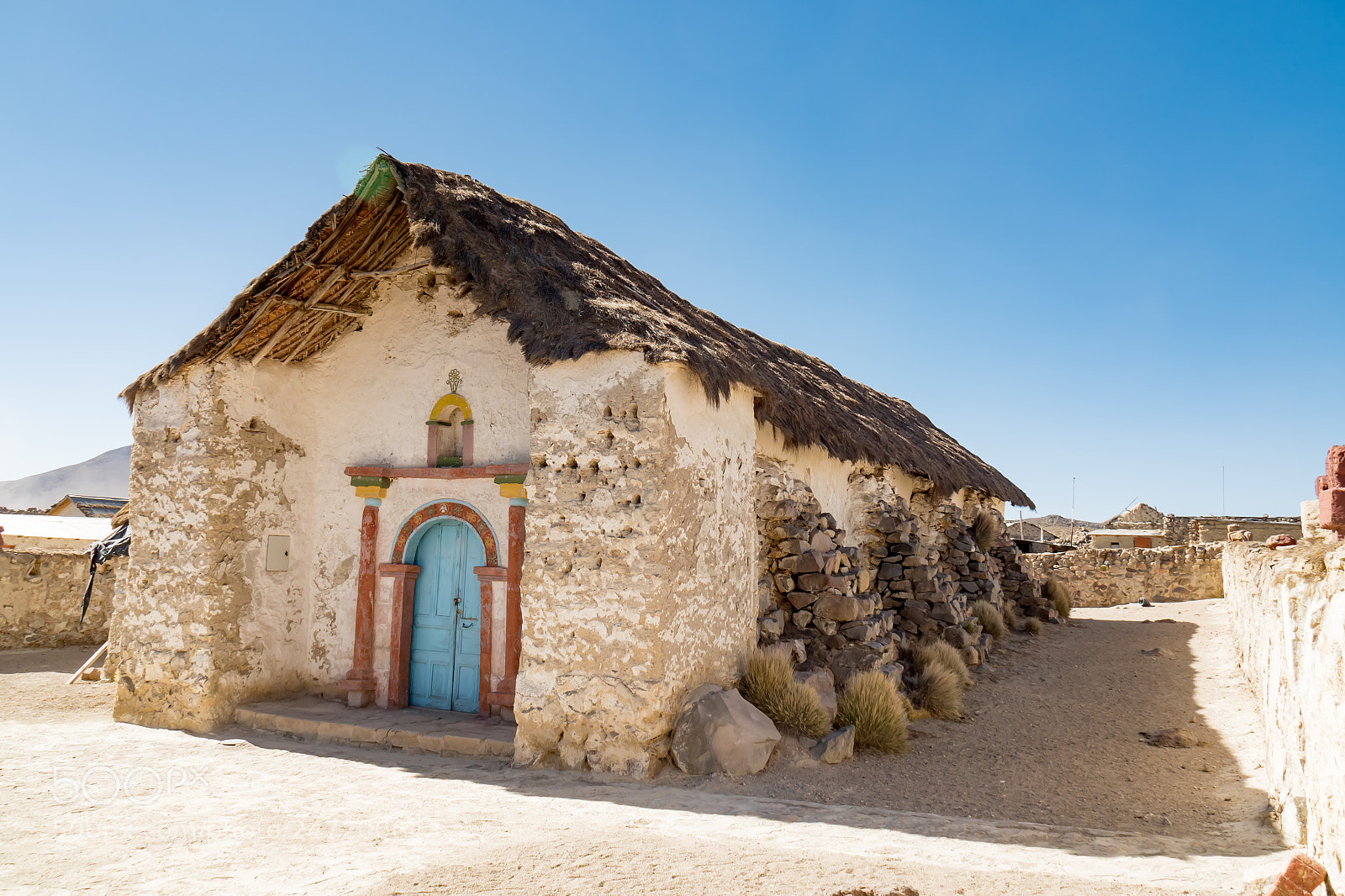 Olympus OM-D E-M5 II sample photo. Parinacota church photography