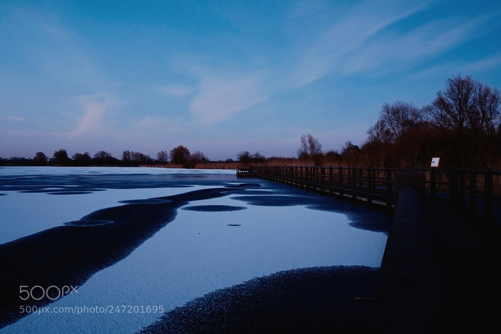 Fujifilm X-Pro1 sample photo. Lake photography
