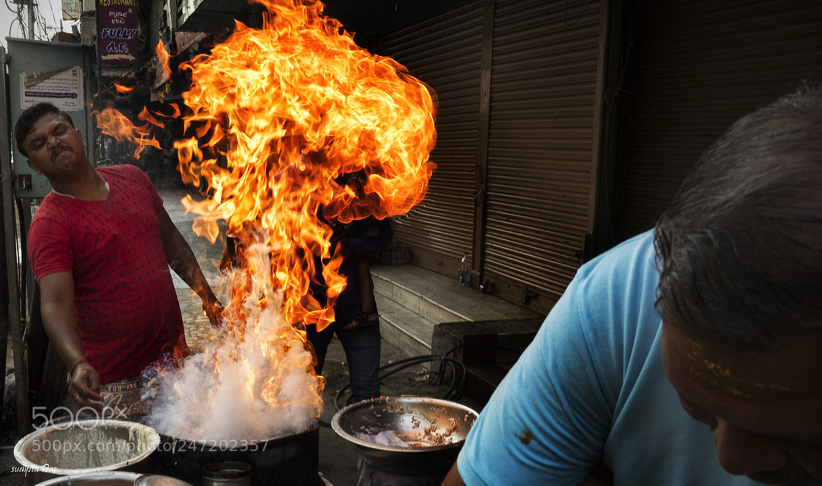 Olympus OM-D E-M5 II sample photo. Varanasi photography