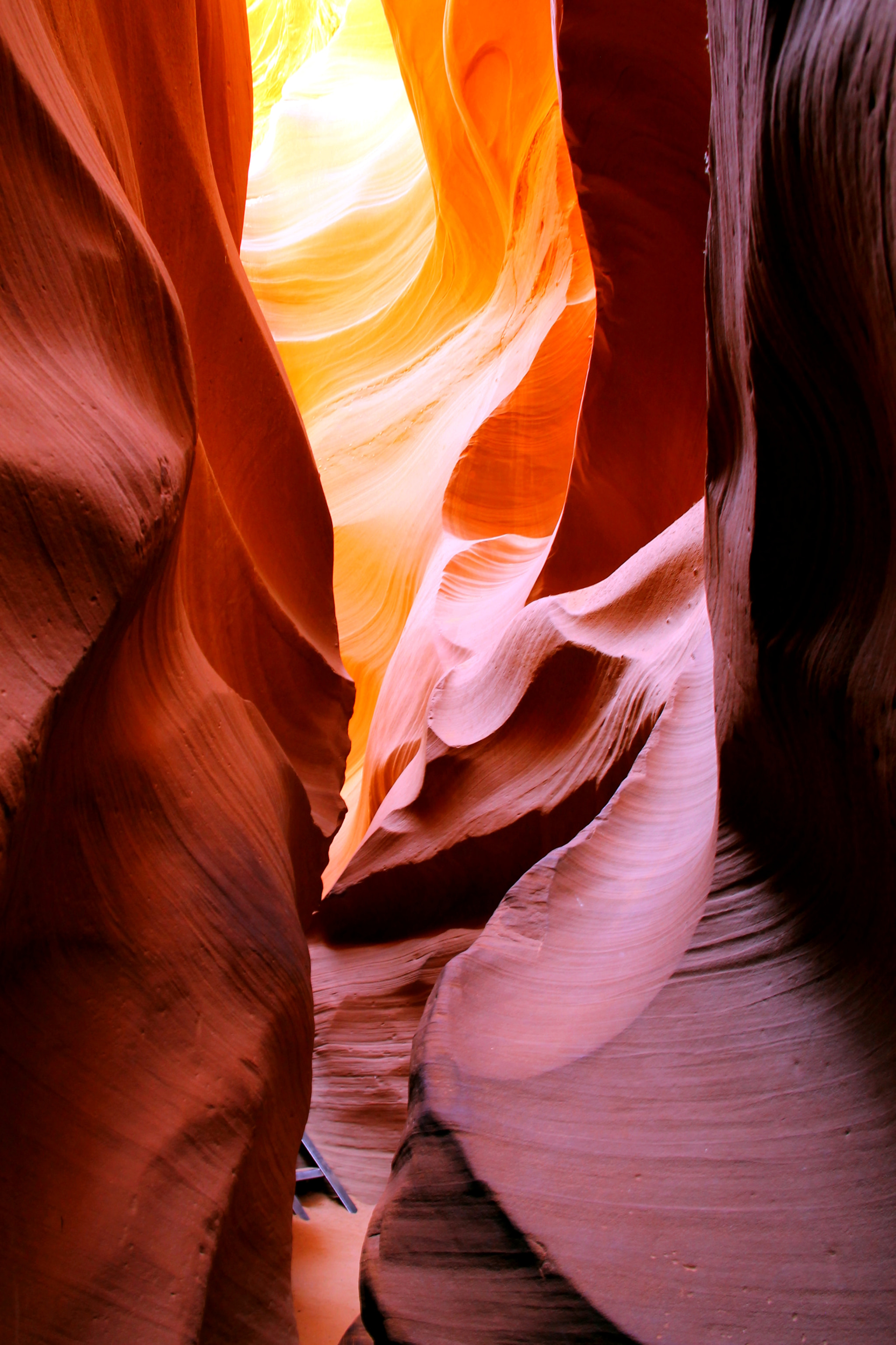 Canon EF-S 18-200mm F3.5-5.6 IS sample photo. Lower antelope canyon photography