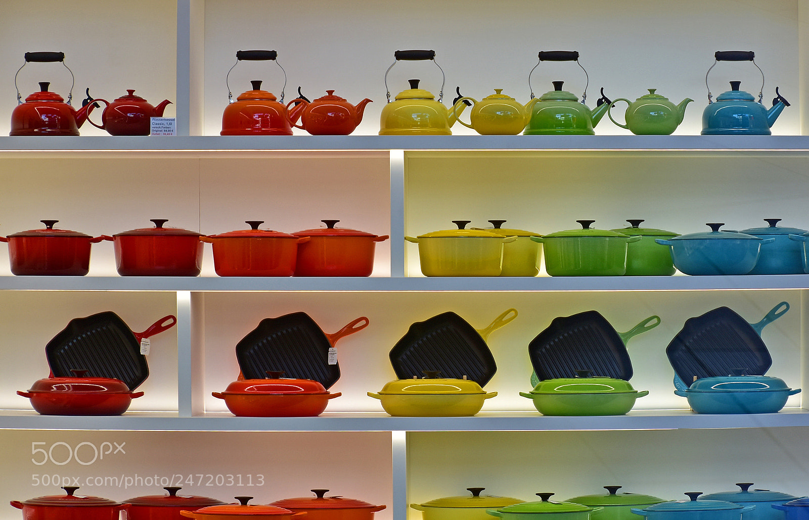 Nikon D7200 sample photo. Colorful cookware photography
