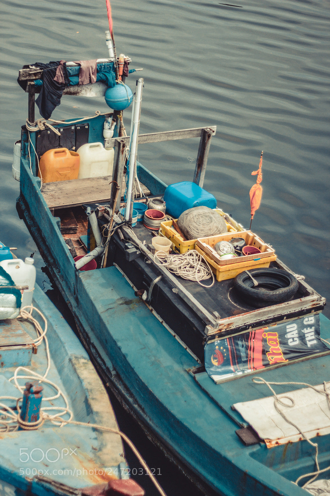 Canon EOS 550D (EOS Rebel T2i / EOS Kiss X4) sample photo. Boat photography