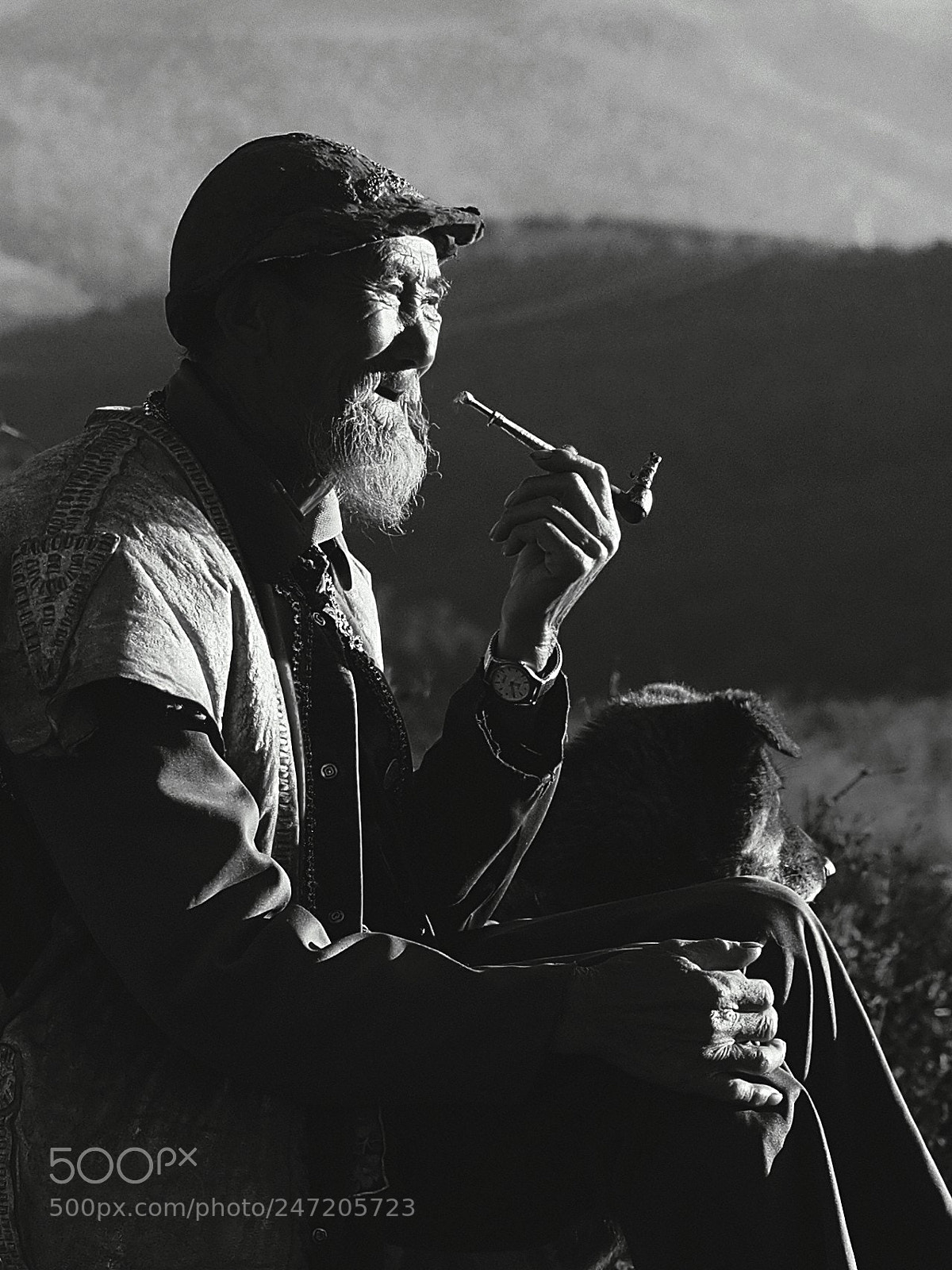 Olympus OM-D E-M1 sample photo. Lonely old man and photography