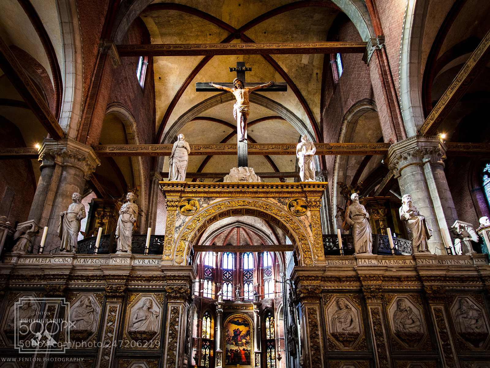 Canon EOS 5DS R sample photo. Basilica of santa maria photography
