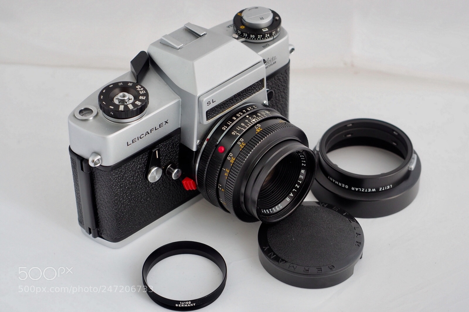 Olympus OM-D E-M5 II sample photo. Leica photography