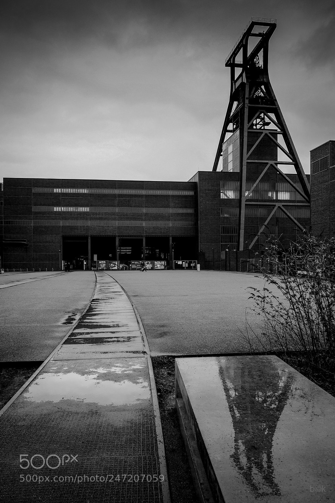 Fujifilm X70 sample photo. Tower reflections photography
