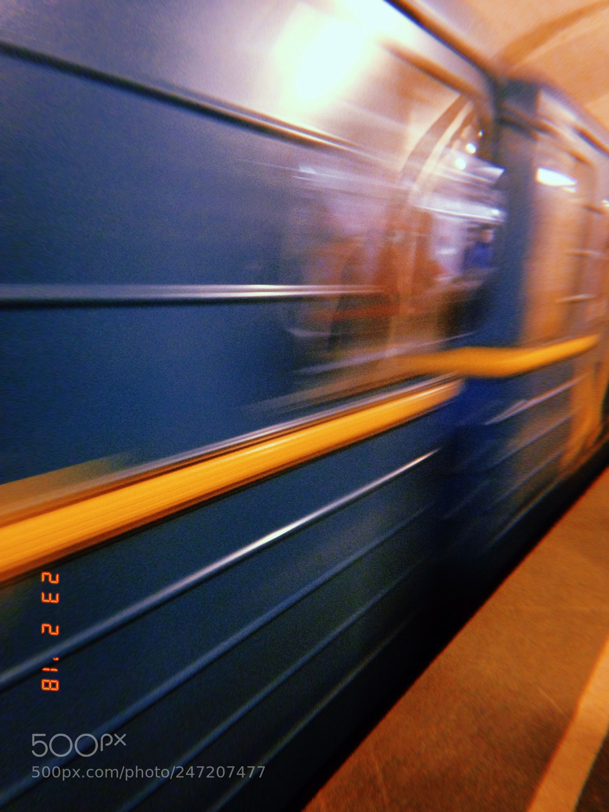Apple iPhone sample photo. Rushes to nowhere. photography