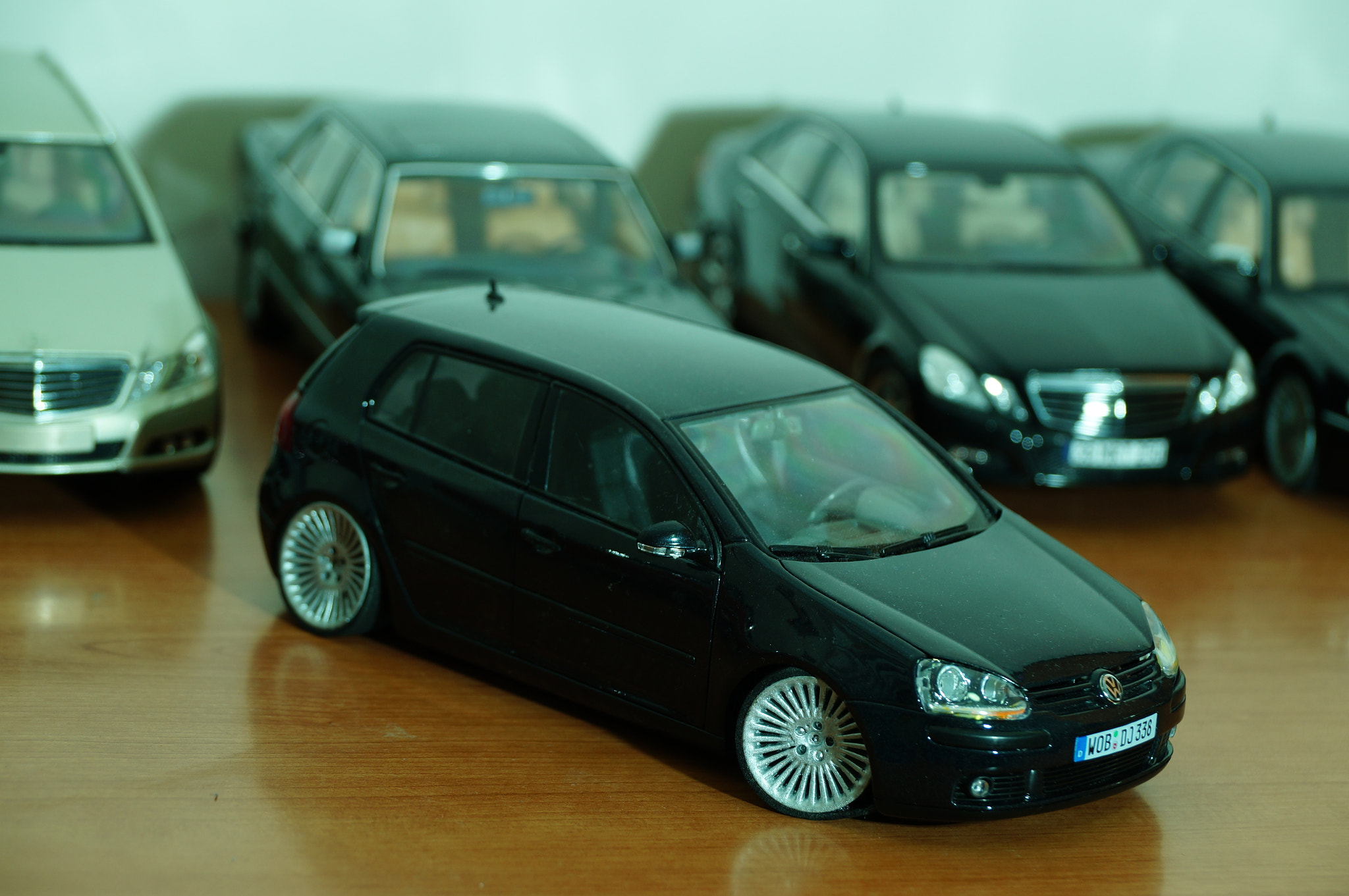 Sony DT 18-135mm F3.5-5.6 SAM sample photo. Diecast cars 1/18 photography