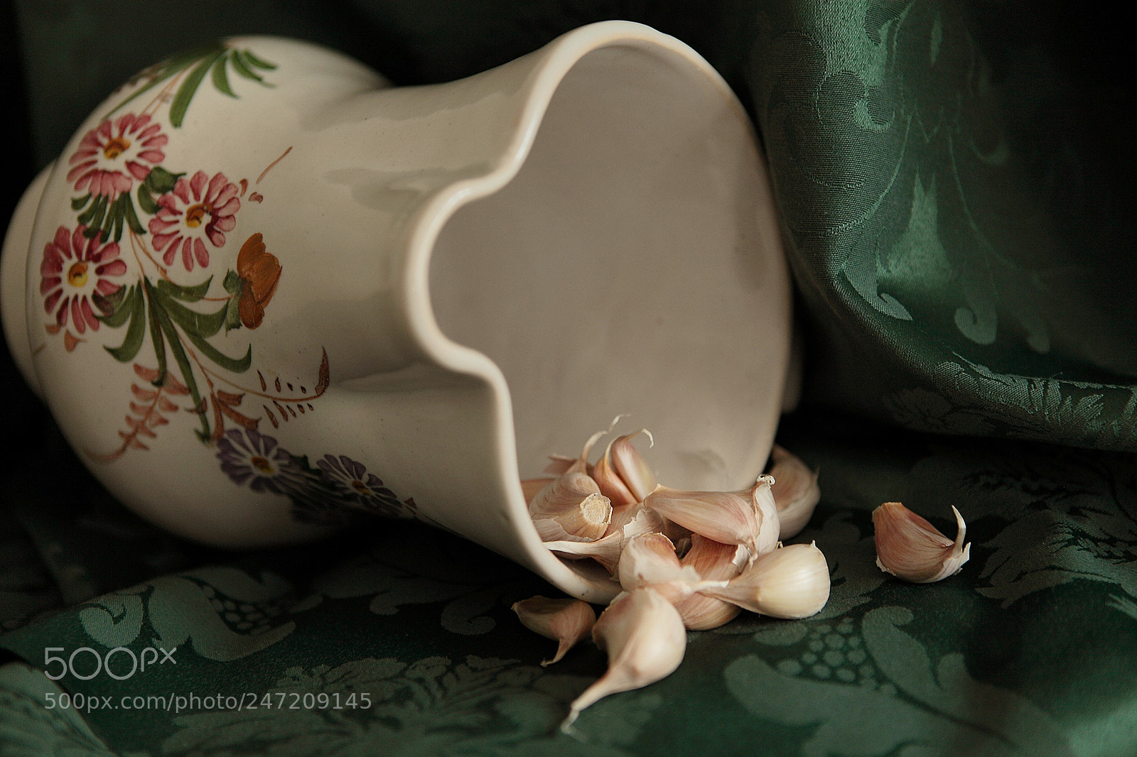 Canon EF 24-70mm F2.8L USM sample photo. Bodeg n de ajos photography
