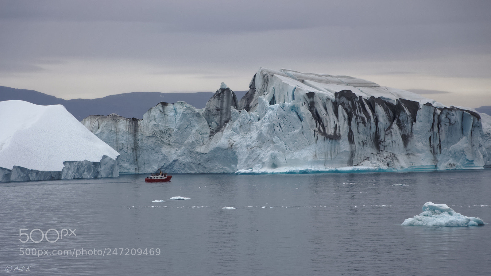 Canon EOS 700D (EOS Rebel T5i / EOS Kiss X7i) sample photo. Ilulissat, greenland photography