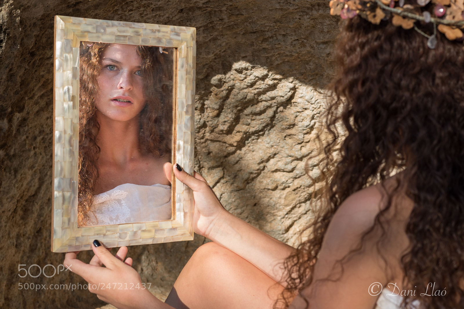 Nikon D750 sample photo. Laura en el mirall photography